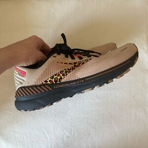 Brooks Run Wild Running Shoe- Limited Edition